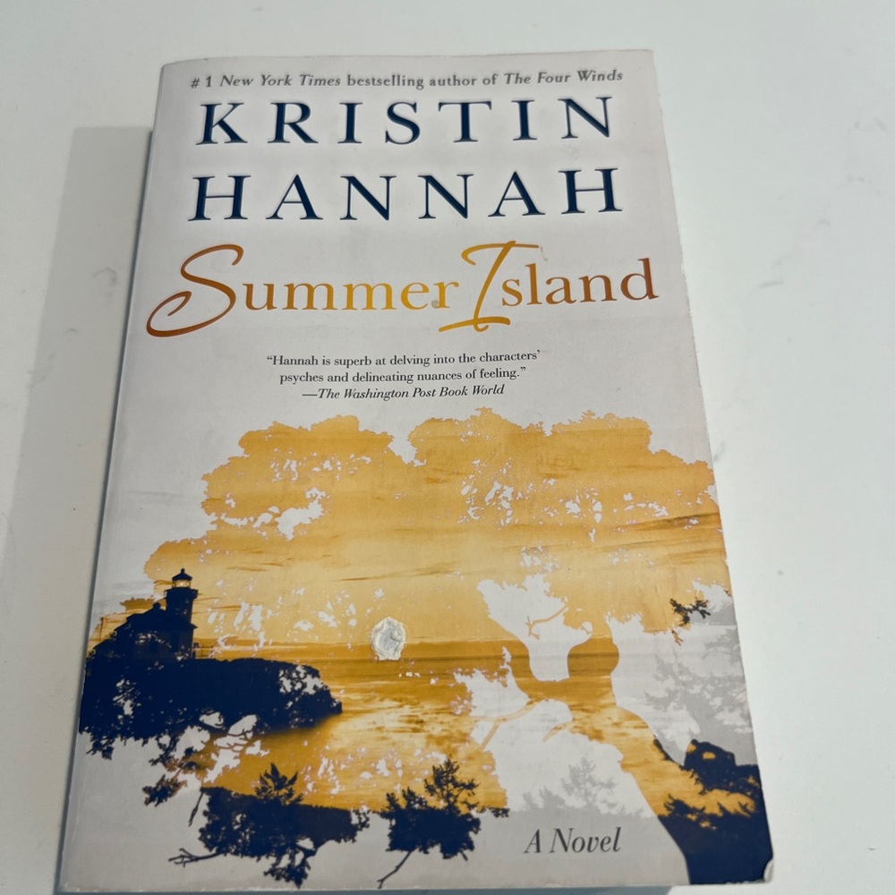 Summer Island by Kristin Hannah